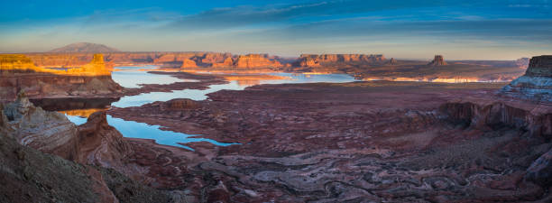 istock Twilight landscape above Lake Powell. 977988022