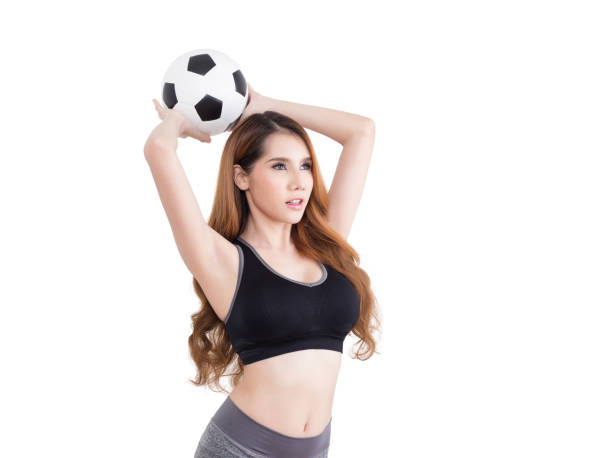 istock Young woman in sports ware 978175792