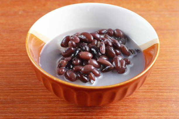 istock Sweet Sticky Rice & Black Beans in Coconut Milk 978238684