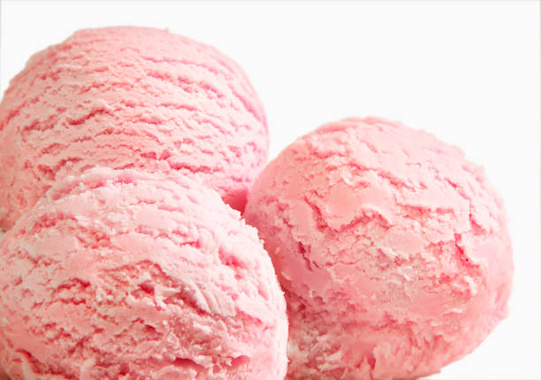 istock THREE SCOOPS OF STRAWBERRY ICE CREAM 978255308