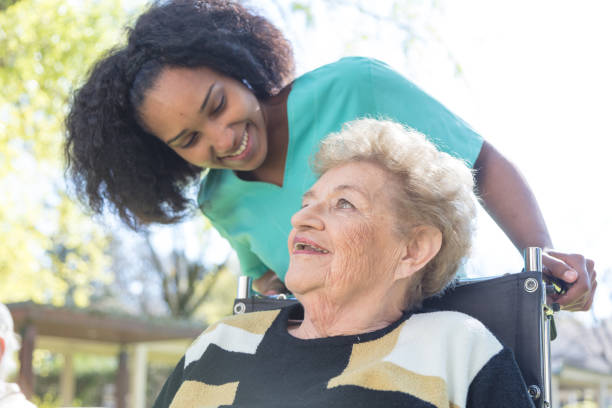 istock Rehab Clinic patients 978299740
