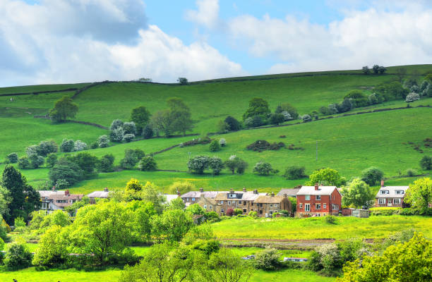 istock Classic british landscape at the Peak district near Manchester 978432842