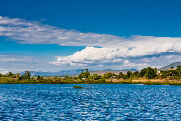 istock A rural scenery of the Inle Lake 978454140