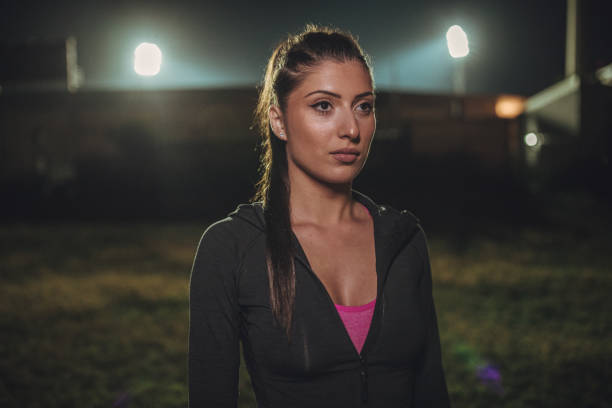 istock Beautiful sporty woman 978492394