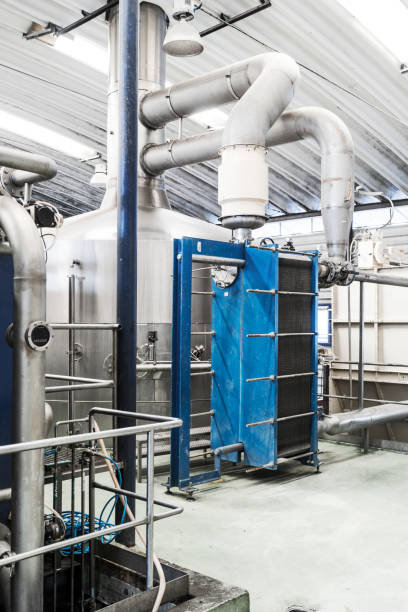 istock Indoor Beverage factory cylinders 978499438