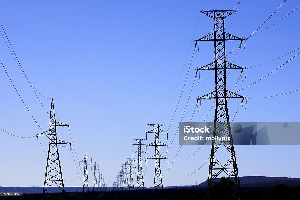 Electricity Übertragung Linien - Lizenzfrei Abschicken Stock-Foto