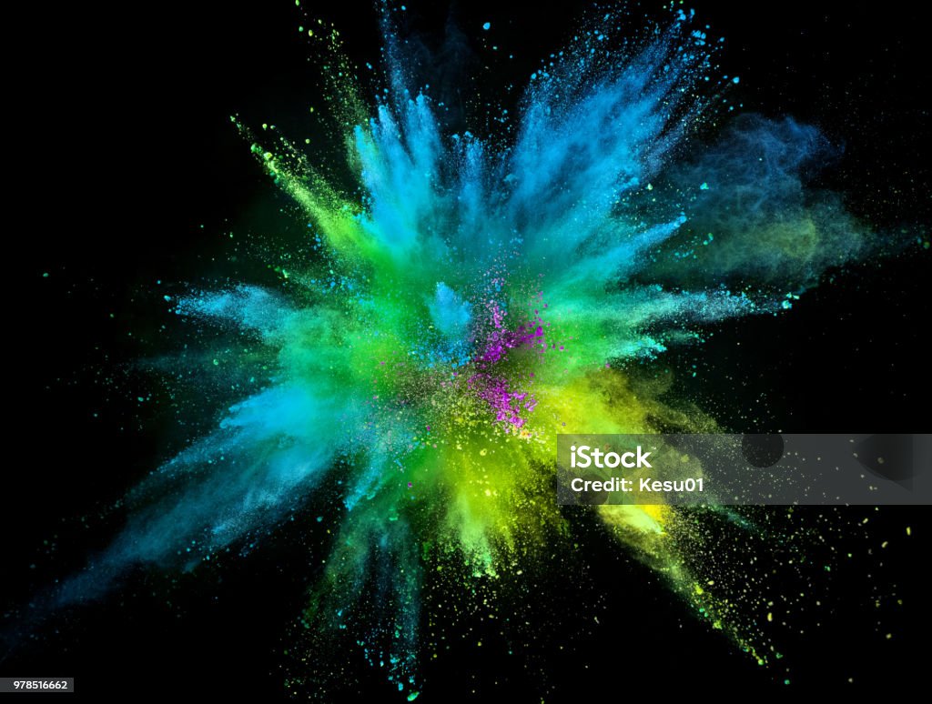 Explosion de poudre colorées sur fond noir - Photo de Exploser libre de droits