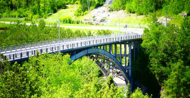 istock Aluminum bridge in Saguenay 978552526