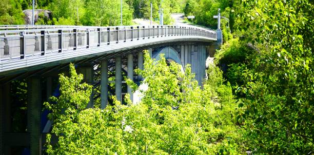 istock Aluminum bridge in Saguenay 978552650