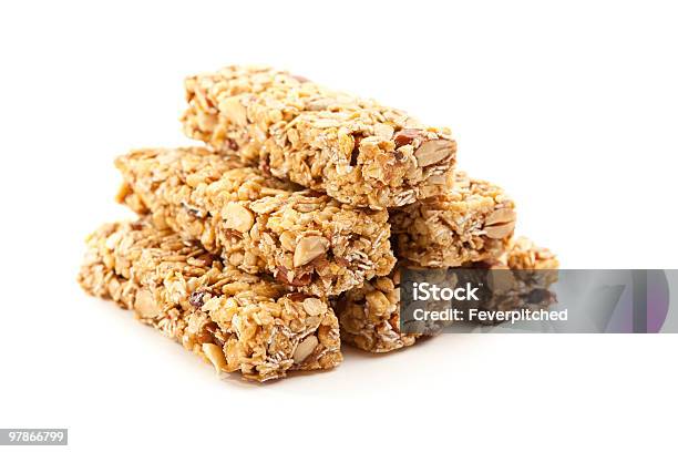 Photo libre de droit de Lun Des Bars De Granola Isolé Sur Blanc banque d'images et plus d'images libres de droit de Barre de céréales - Barre de céréales, Aliment, Aliment séché