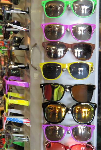 istock sunglasses for sale, retail 978677452