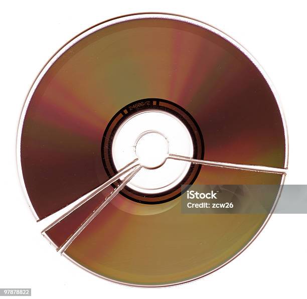 プロークン Cd - カラー画像のストックフォトや画像を多数ご用意 - カラー画像, コンパクトディスク, コンピュータ