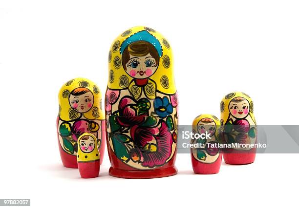 Nidificati Bambole Russe - Fotografie stock e altre immagini di Ammucchiare - Ammucchiare, Arte, Artigianato