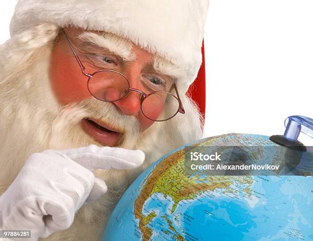 Klasyczne Santa Patrząc W Ameryce Północnej - zdjęcia stockowe i więcej obrazów Białe tło - Białe tło, Biały, Boże Narodzenie