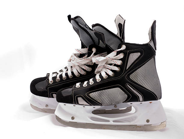 istock ice skate, patin hockey pro 97885218