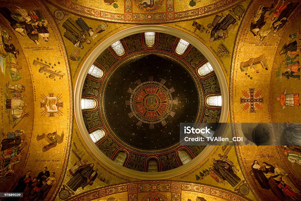 Dôme de la Basilique - Photo de Saint Louis libre de droits