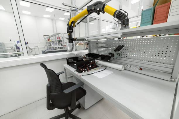 istock Workplace for the assembly of industrial electronic modules 978964500