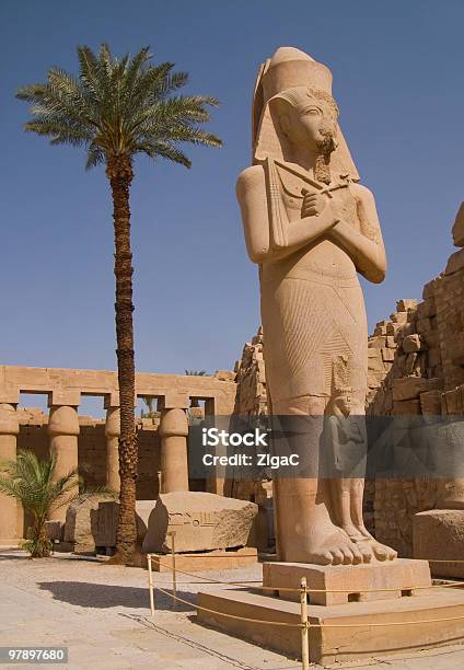 Ramses Ii Estatua Foto de stock y más banco de imágenes de Amón - Amón, Antigualla, Antiguo