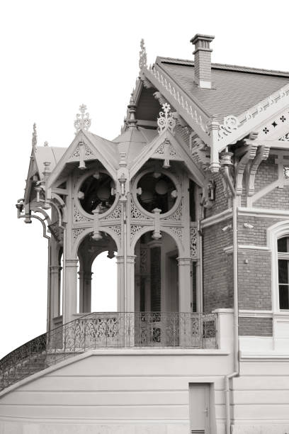istock Sepia toned old house 979052952