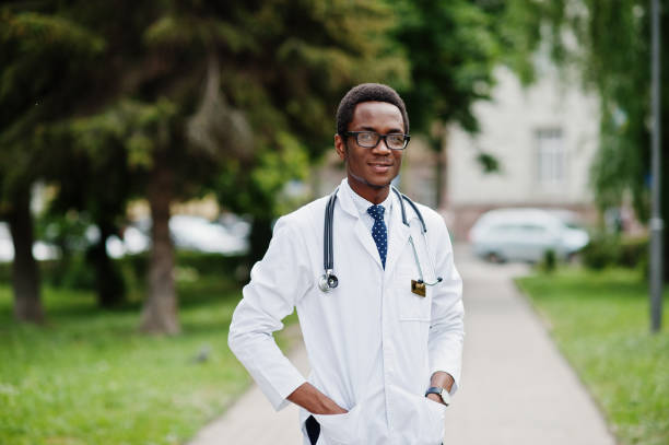 istock Stylish african american doctor 979053740