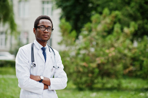 istock Stylish african american doctor 979053766