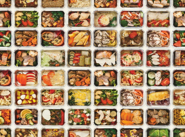 istock Set of take away food boxes at white background 979127920