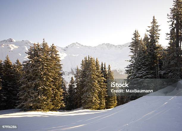 Winterwunderland Stockfoto und mehr Bilder von Baum - Baum, Berg, Blau