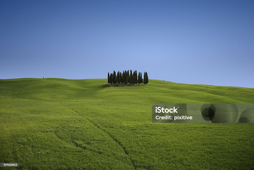 Строительство холмах Тоскана - Стоковые фото Без людей роялти-фри