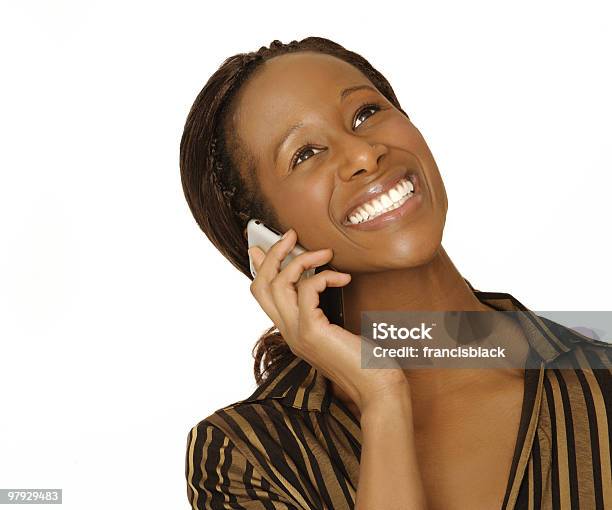 Деловая Женщина С Мобильного Телефона — стоковые фотографии и другие картинки Африканская этническая группа - Африканская этническая группа, Белый, Беспроводная технология