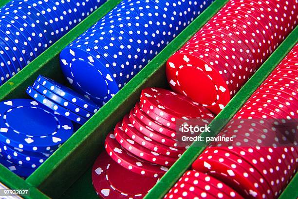 Foto de Fichas De Pôquer e mais fotos de stock de Aposta - Aposta, Blackjack, Carta de Ás