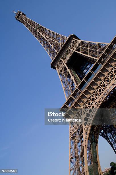 Eiffel Tower 3 Foto de stock y más banco de imágenes de Aire libre - Aire libre, Alto - Descripción física, Amor a primera vista