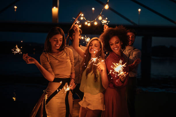 istock Girls just wanna have fun 979367518