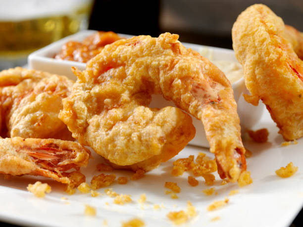 istock Beer Battered Tiger Prawns with Dipping Sauce 979419038