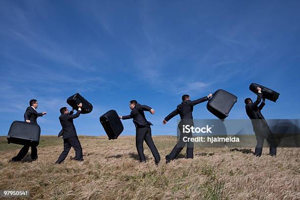 Partire Per Un Viaggio Di Lavoro - Fotografie stock e altre immagini di Adulto - Adulto, Adulto di mezza età, Affari