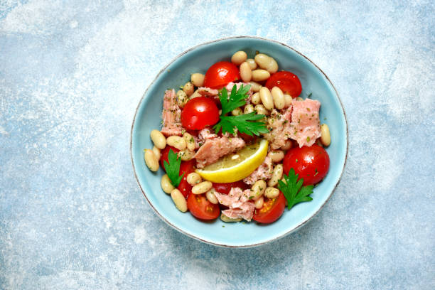 istock Tuna salad with cherry tomatoes and white bean 979567620