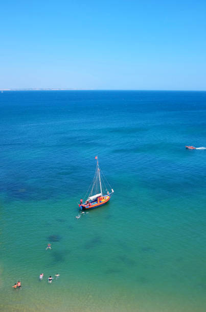 istock Lagos Beach Portugal 4 979591042
