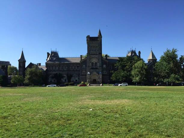 istock University of Toronto Campus 979608514