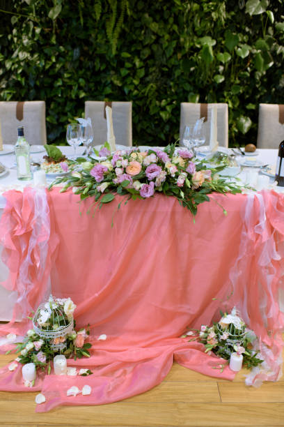 istock Beautiful wedding restaurant for marriage 979619856