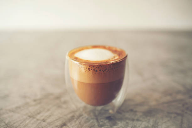 istock Coffee cup in coffee shop - vintage style effect picture 979708934