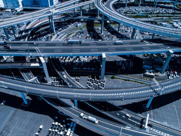 istock One partition of the highway 979739572