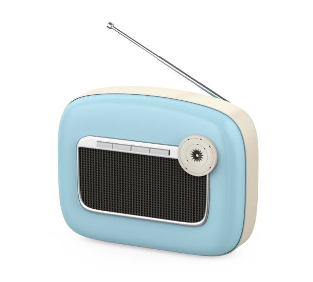 istock Vintage Radio Isolated 979747832