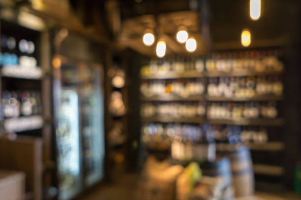 istock Blurred image of liquor shop 979752864