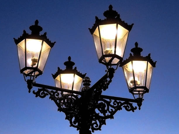 istock Gas lanterns Sunset Downtown Dusseldorf 979895878