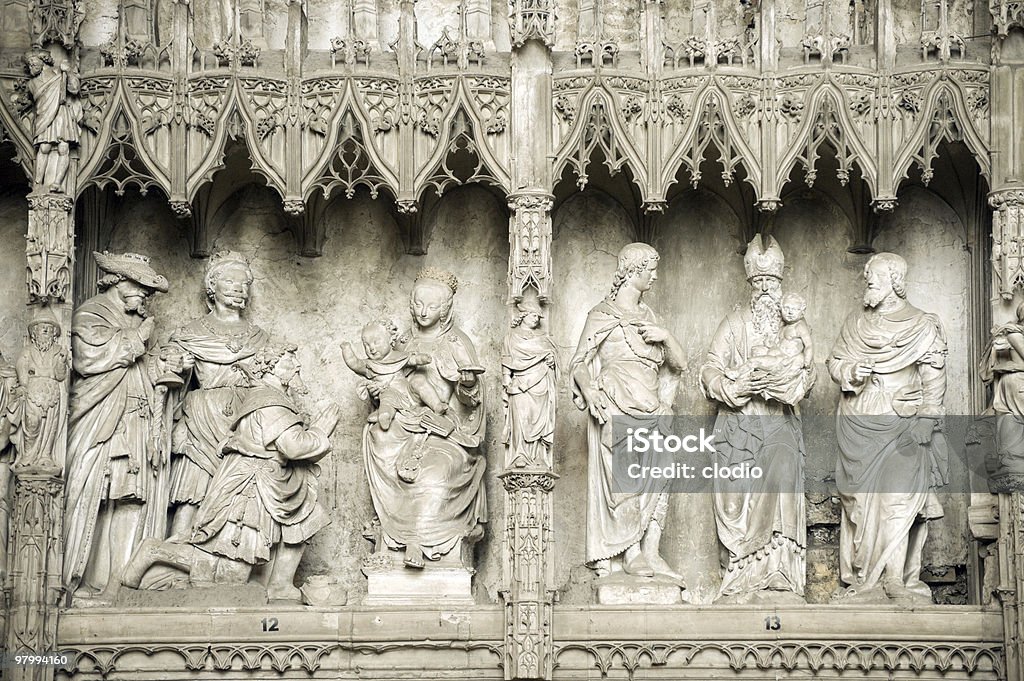 Chartres cathédrale (France)-intérieur, des sculptures - Photo de Architecture libre de droits