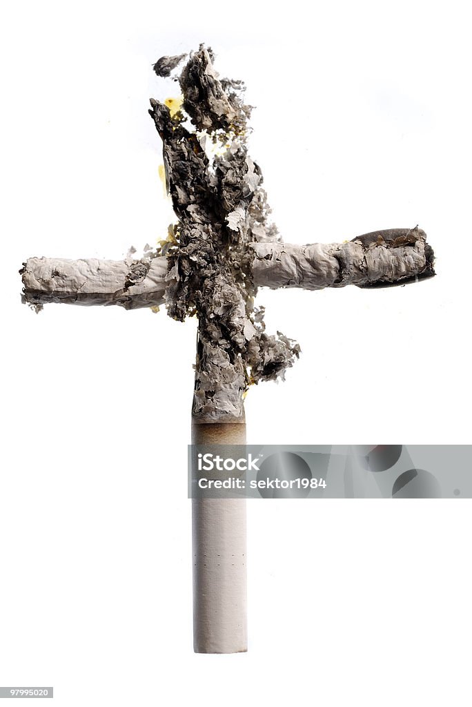 Sigarette cross - Foto stock royalty-free di A forma di croce