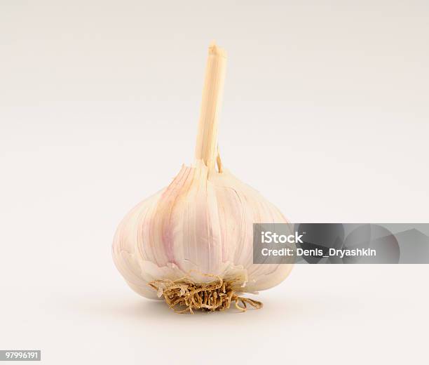 Garlic Bulb Stockfoto en meer beelden van Afbeelding - Afbeelding, Biologisch, Close-up