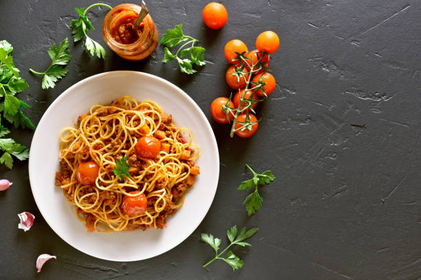 istock Spaghetti with minced meat and vegetables 979966334