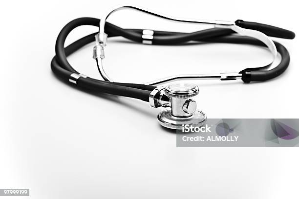 Foto de Instrumento Médico Estetoscópio e mais fotos de stock de Branco - Branco, Calibre, Estetoscópio