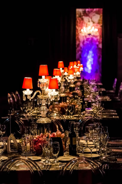 istock Decor with candles and lamps for corporate event or gala dinner 980084708