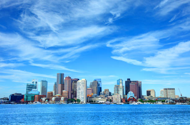 centrum boston massachusetts skyline - boston skyline harbor city zdjęcia i obrazy z banku zdjęć